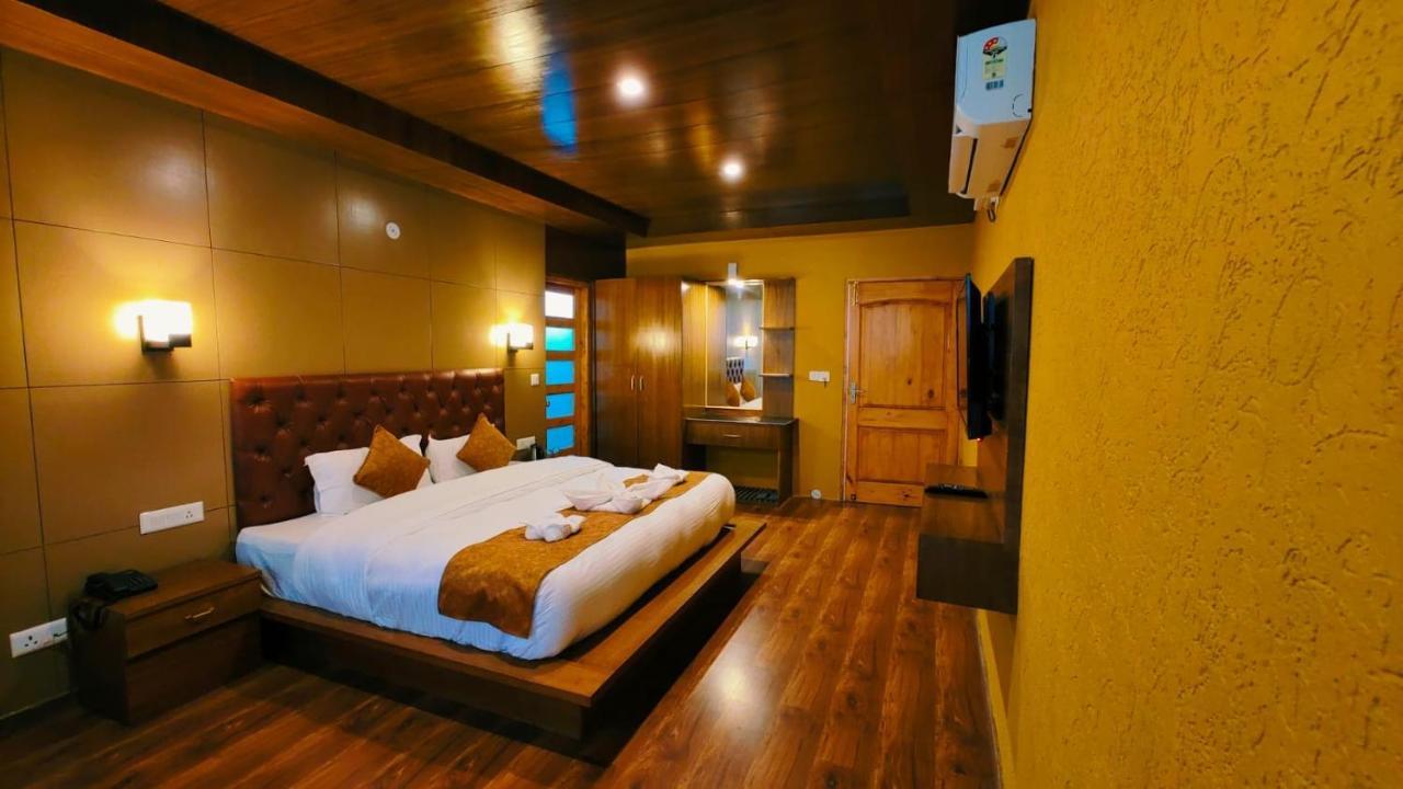 Winterline Resort Near Mall Road Manali - Centrally Heated & Air Cooled Manāli Exterior foto