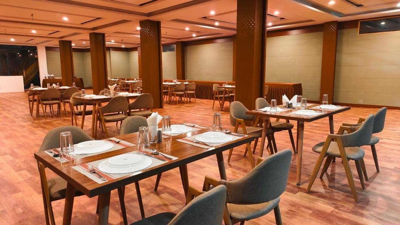 Winterline Resort Near Mall Road Manali - Centrally Heated & Air Cooled Manāli Exterior foto