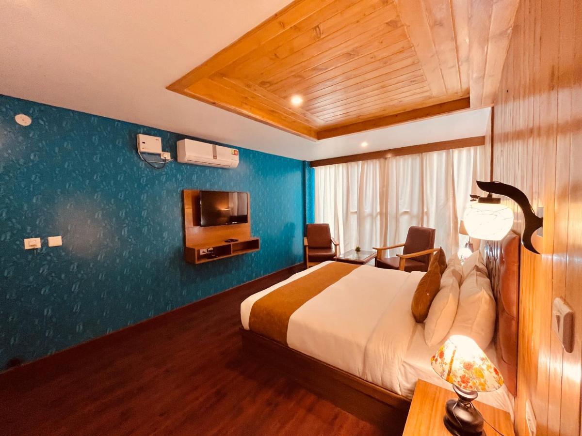 Winterline Resort Near Mall Road Manali - Centrally Heated & Air Cooled Manāli Exterior foto